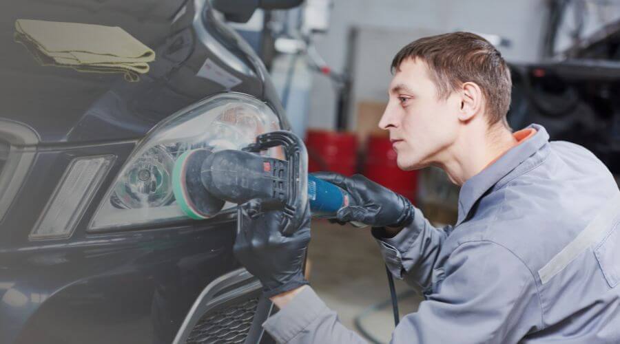 Why choose water damage restoration service for commercial flood cleanup in Waltham